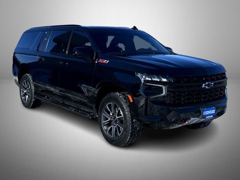 Certified 2023 Chevrolet Suburban Z71 image 3