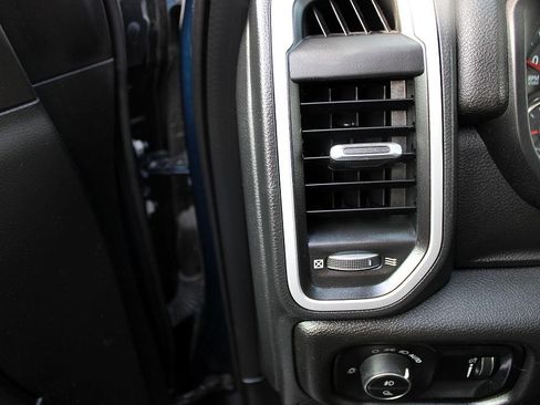 Used 2023 RAM 1500 Big Horn image 30