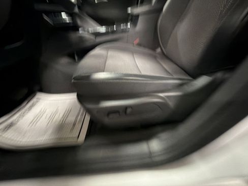 Used 2023 Buick Envision Preferred image 18