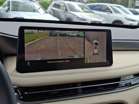 Certified 2025 INFINITI QX60 Luxe image 19