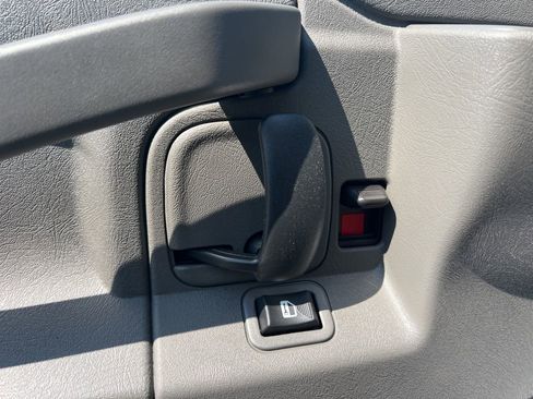 New 2025 Chevrolet Express 3500 w/ Power Convenience Package image 35