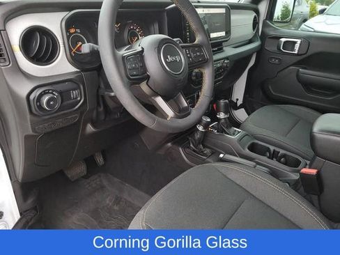 Used 2024 Jeep Wrangler Unlimited Sport AWD/4WD image 23