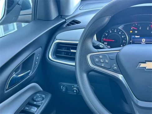 Used 2023 Chevrolet Equinox LT image 13
