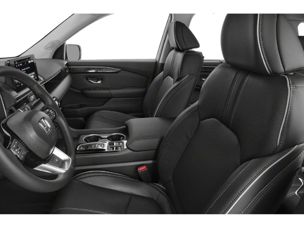 Used 2023 Honda Pilot Elite image 6