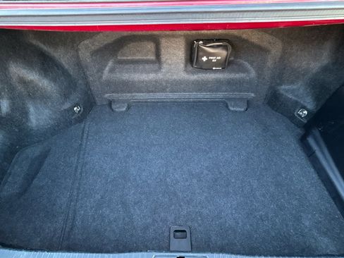 Used 2013 Lexus ES 300h ES 300h Sedan 4D image 49