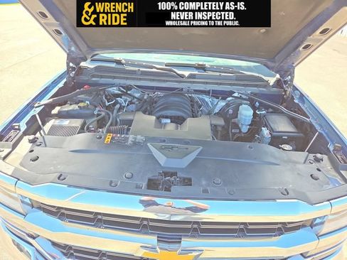 Used 2017 Chevrolet Silverado 1500 LT w/ All Star Edition AWD/4WD image 4