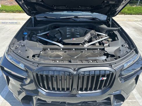 Used 2026 BMW X7 M60i image 18
