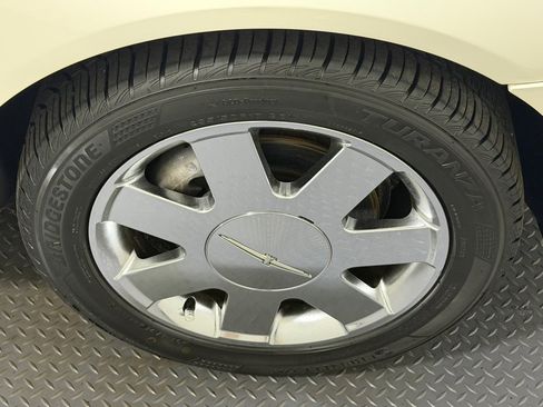 Used 2003 Ford Thunderbird RWD image 15