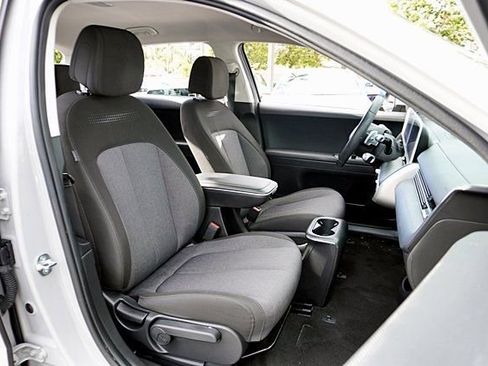 Certified 2024 Hyundai Ioniq 5 SEL RWD image 12