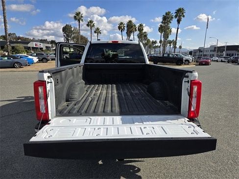 Certified 2024 Ford F350 XLT w/ FX4 Off-Road Package image 10