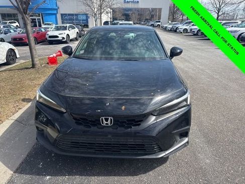 Used 2023 Honda Civic Sport image 2