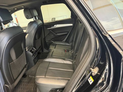 Used 2018 Audi SQ5 Premium Plus w/ Warm Weather Package AWD/4WD image 17