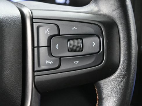 Used 2019 GMC Sierra 1500 AT4 w/ AT4 Premium Package image 8