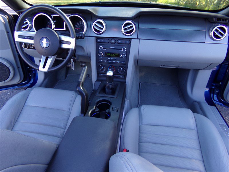 Used 2008 Ford Mustang GT RWD image 34
