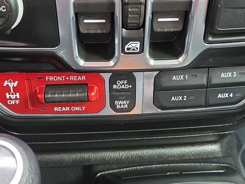 Used 2021 Jeep Wrangler Unlimited Rubicon image 29