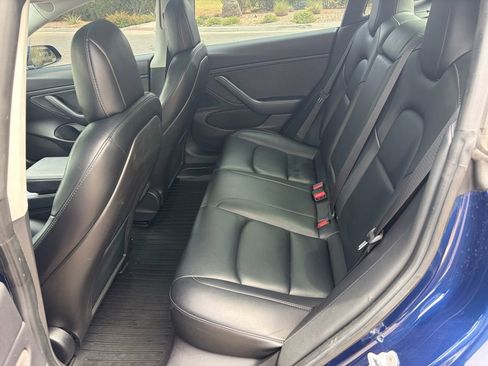 Used 2019 Tesla Model 3 Standard Range Plus RWD image 9