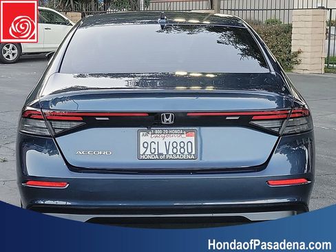 Used 2023 Honda Accord EX image 3