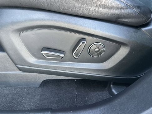 Used 2020 Ford Explorer ST w/ ST Street Pack image 12