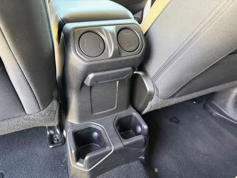 Used 2021 Jeep Wrangler Unlimited Sport AWD/4WD image 27