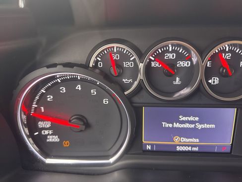 Used 2019 Chevrolet Silverado 1500 RST w/ All-Star Edition RWD image 13