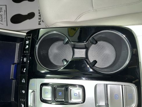 Used 2024 Hyundai Tucson Limited image 21