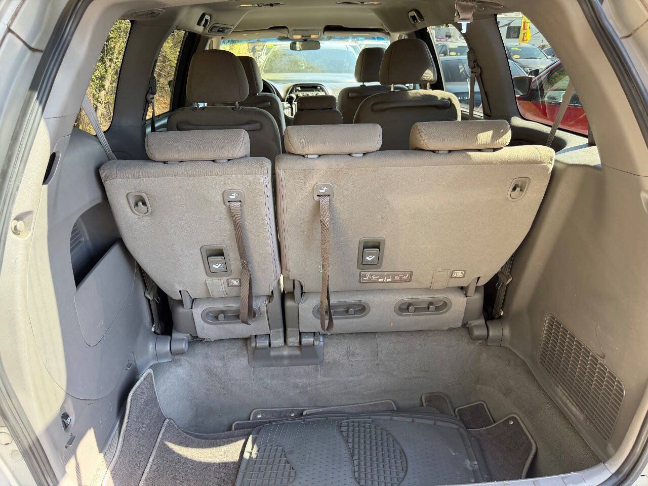 Used 2010 Honda Odyssey EX image 18