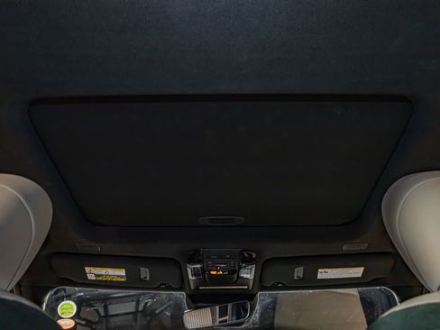 Used 2024 Lexus GX 550 AWD/4WD image 19
