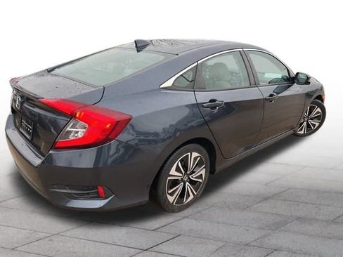 Used 2017 Honda Civic EX-T image 6