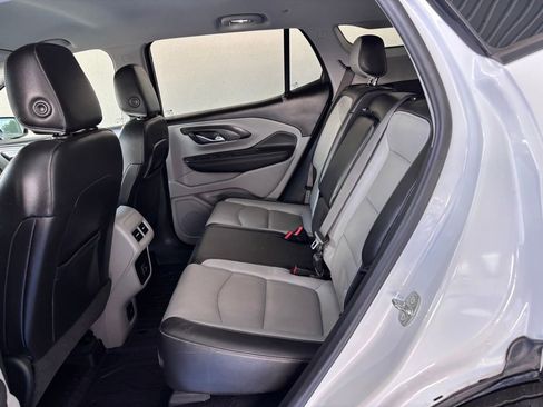 Used 2022 GMC Terrain SLT w/ LPO, Floor Liner Package FWD image 14