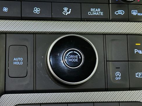 Used 2024 Hyundai Palisade SEL w/ Premium Package image 26