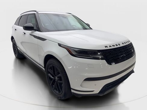 Used 2024 Land Rover Range Rover Velar S image 4