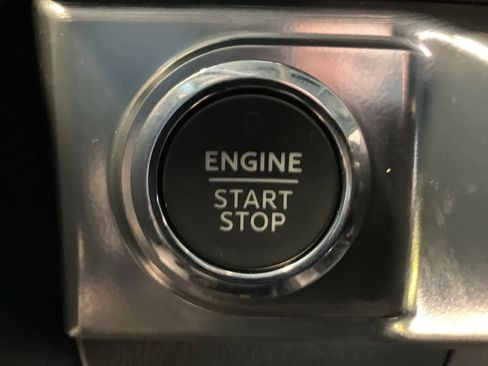 Certified 2023 Ford F150 Lariat image 19