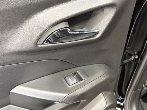 New 2026 Chevrolet Trax RS w/ Driver Confidence Package image 18