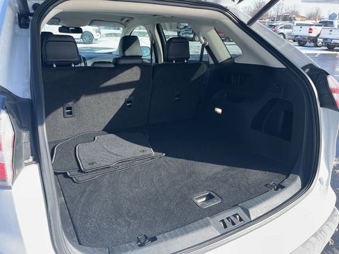 Used 2024 Ford Edge SEL w/ Convenience Package image 14