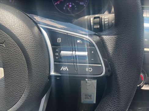 Certified 2023 Kia Forte LXS FWD image 23