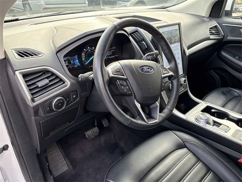 Certified 2024 Ford Edge SEL image 28