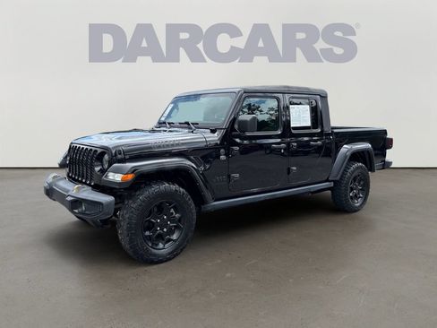 Used 2023 Jeep Gladiator Sport AWD/4WD image 3