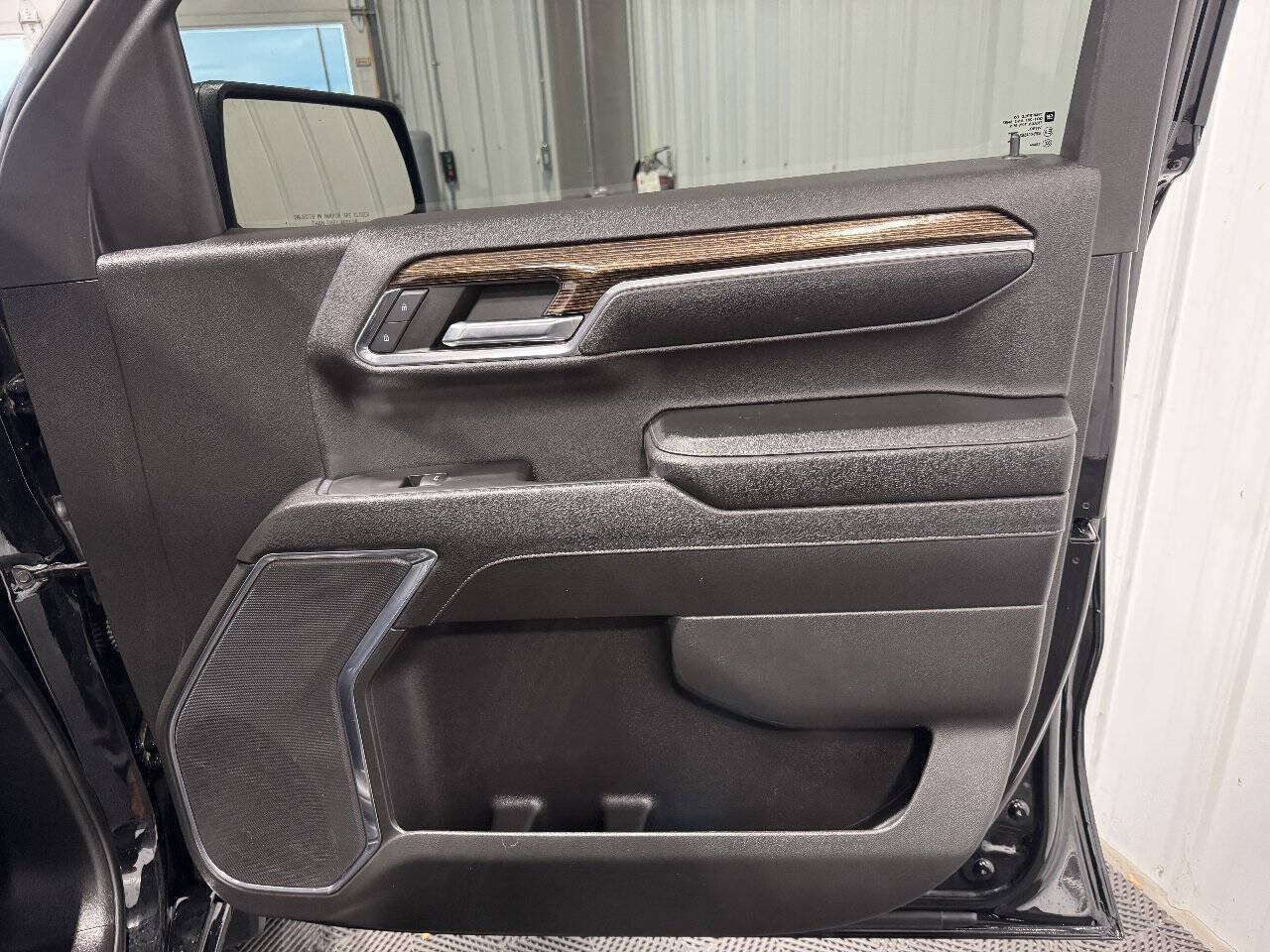 Used 2023 GMC Sierra 1500 Elevation AWD/4WD image 13