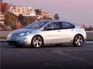 Used 2015 Chevrolet Volt Premium w/ Premium Trim Package FWD video 1