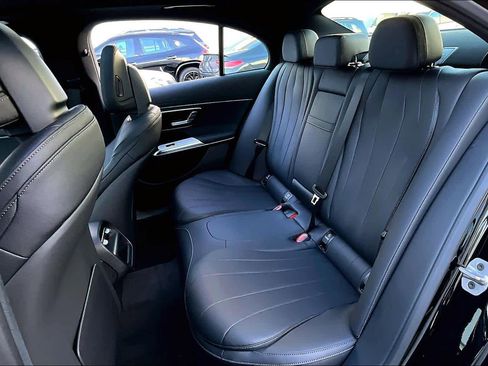 Used 2026 Mercedes-Benz E 350 Sedan image 19