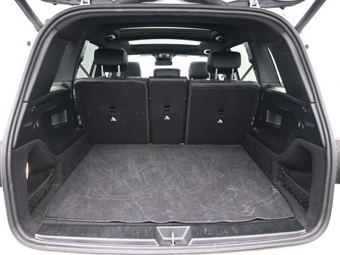 Used 2025 Mercedes-Benz GLB 250 4MATIC image 27