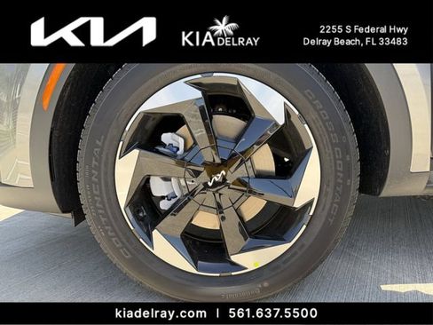 New 2026 Kia Sorento EX w/ EX Premium Package FWD image 32
