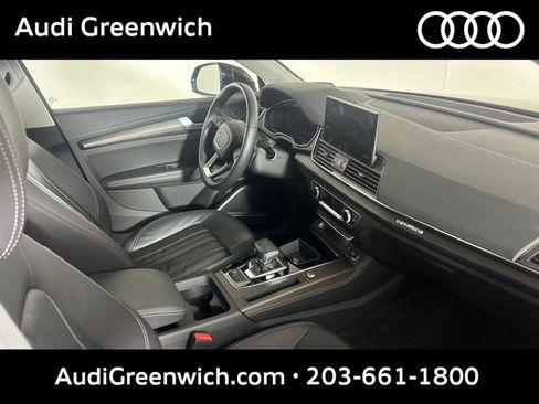 Used 2023 Audi Q5 2.0T Premium Plus w/ Premium Plus Package AWD/4WD image 10