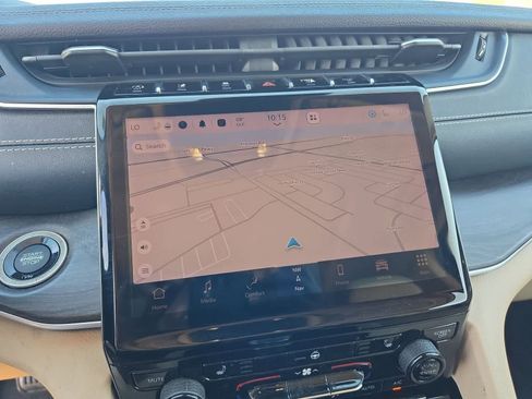 Used 2022 Jeep Grand Cherokee L Limited image 28