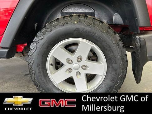 Used 2016 Jeep Wrangler Unlimited Sport w/ Quick Order Package 23S image 9