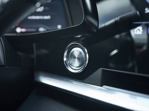 Used 2020 Chevrolet Corvette Stingray Coupe w/ 1LT image 54