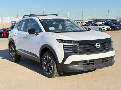 New 2026 Nissan Kicks SV w/ Cold Weather Package image 4