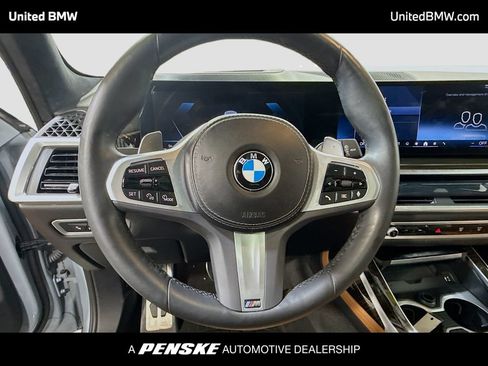 Used 2024 BMW X7 xDrive40i w/ Executive Package AWD/4WD image 6
