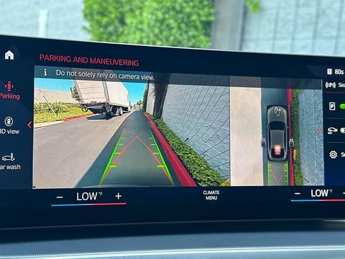 Certified 2023 BMW i4 eDrive40 w/ M Sport Package image 25