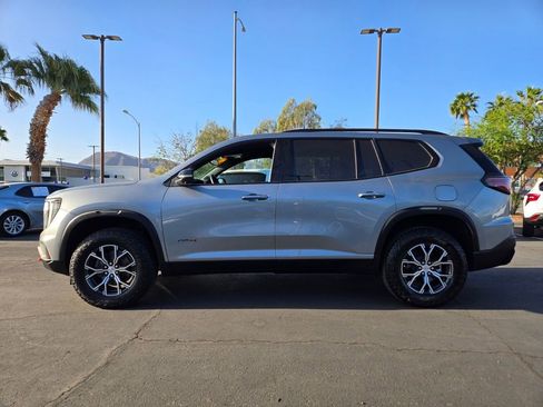 Used 2024 GMC Acadia AT4 w/ Luxury Package AWD/4WD image 3